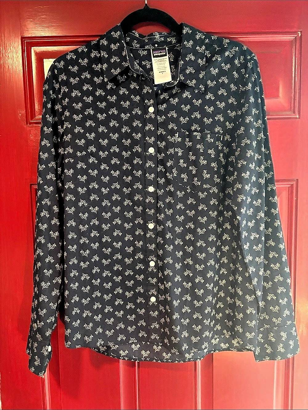 Patagonia Floral Button Down Shirt Blue Size 8 Like New